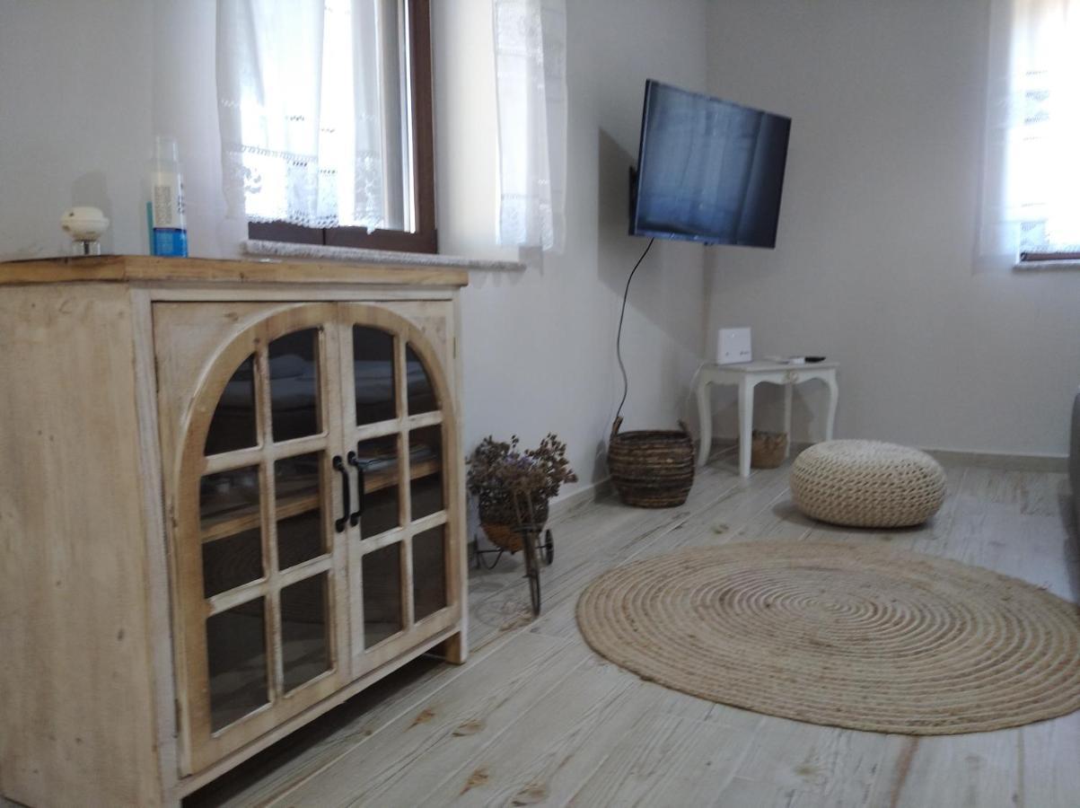 Paliokaliva Home Roussopoulio Bagian luar foto